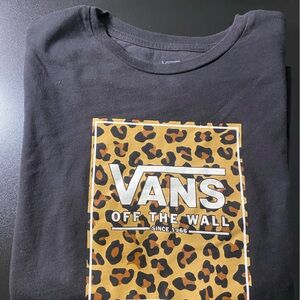Vans Black and Mustard yellow  Tee’s with Leopard Graphic w/Vans shoes WMN sz 9